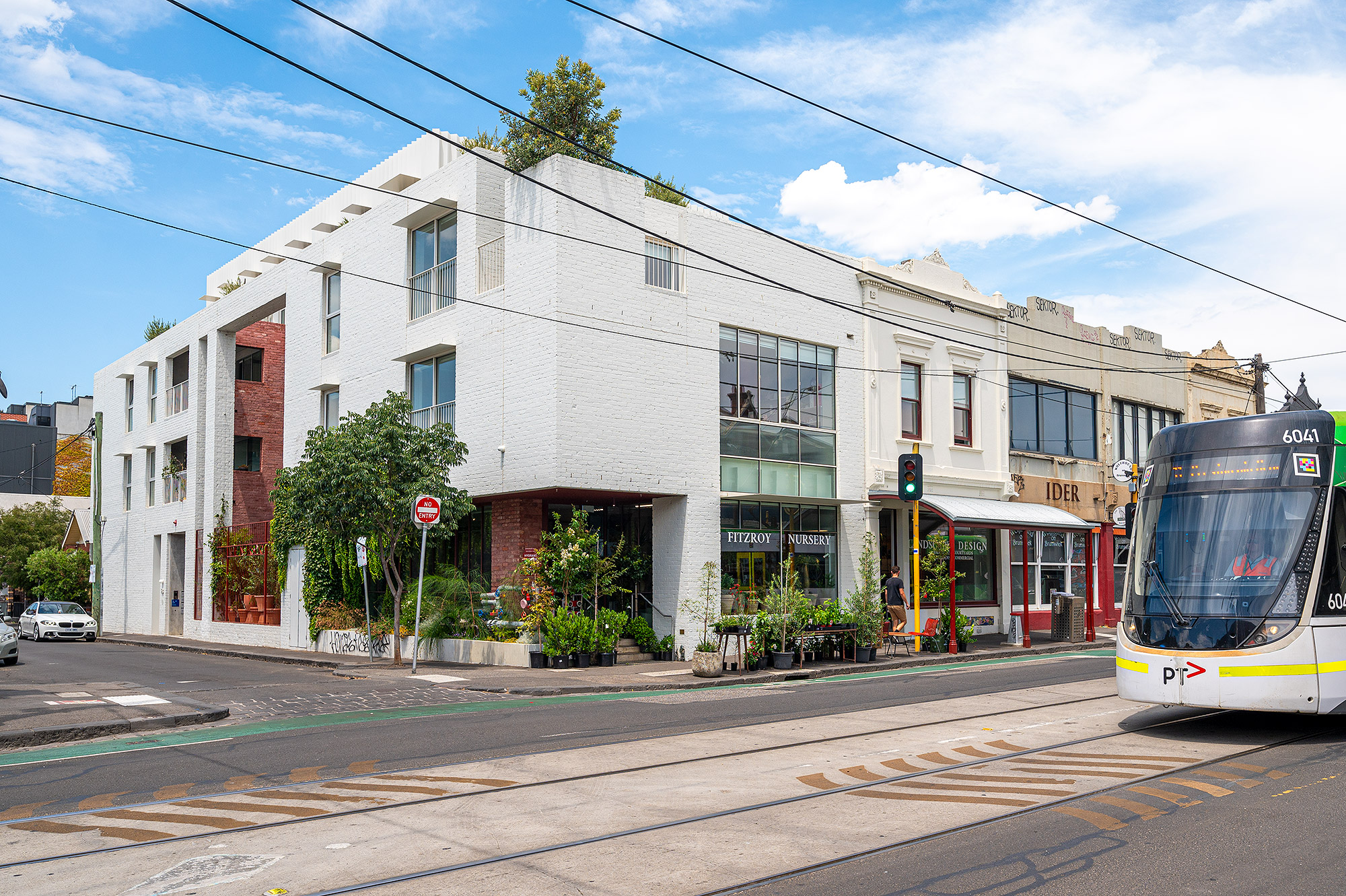 183360956 1768883509 75756 leicester 98 105 03