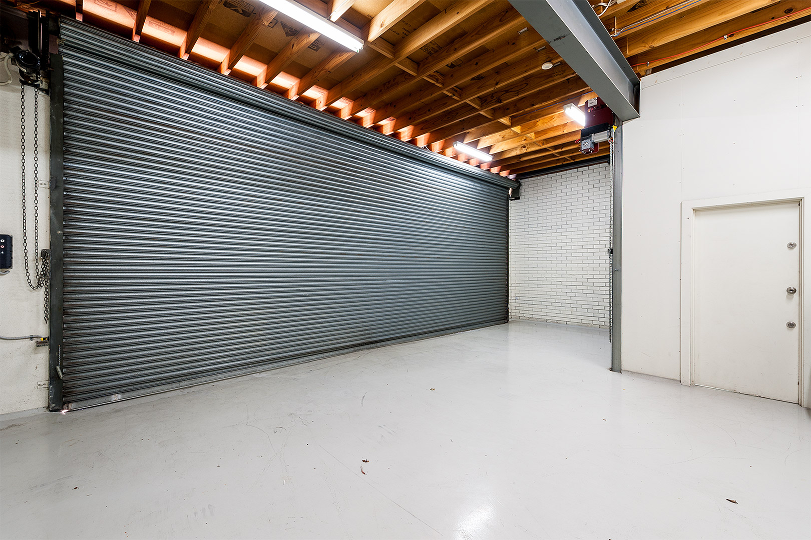 187095047 1771139354 95860 down 55 06