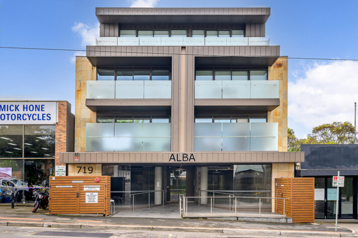 2/719 Whitehorse Road, Mont Albert VIC